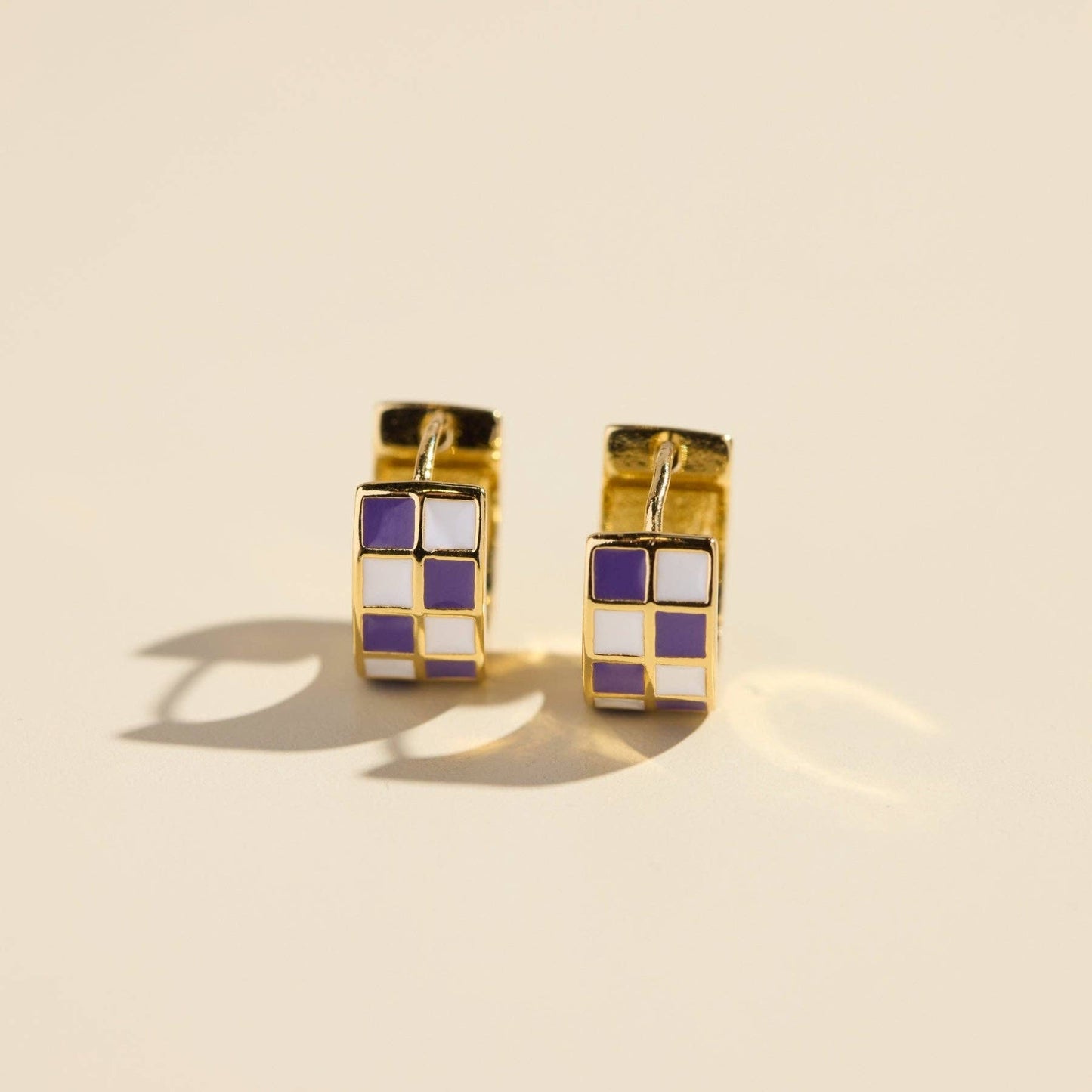 Purple & White Checkered Enamel Huggies