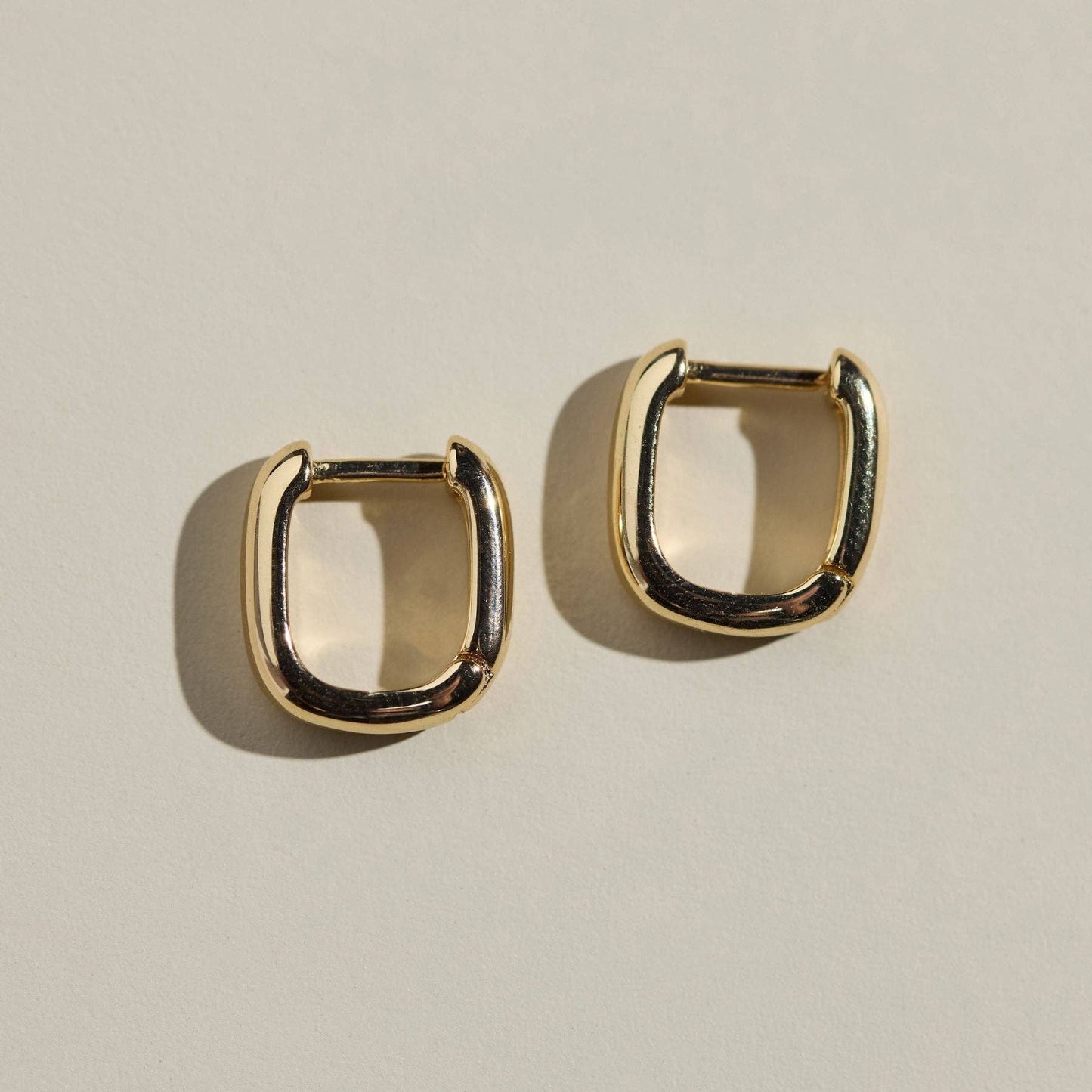 N&S Gold Square Huggies