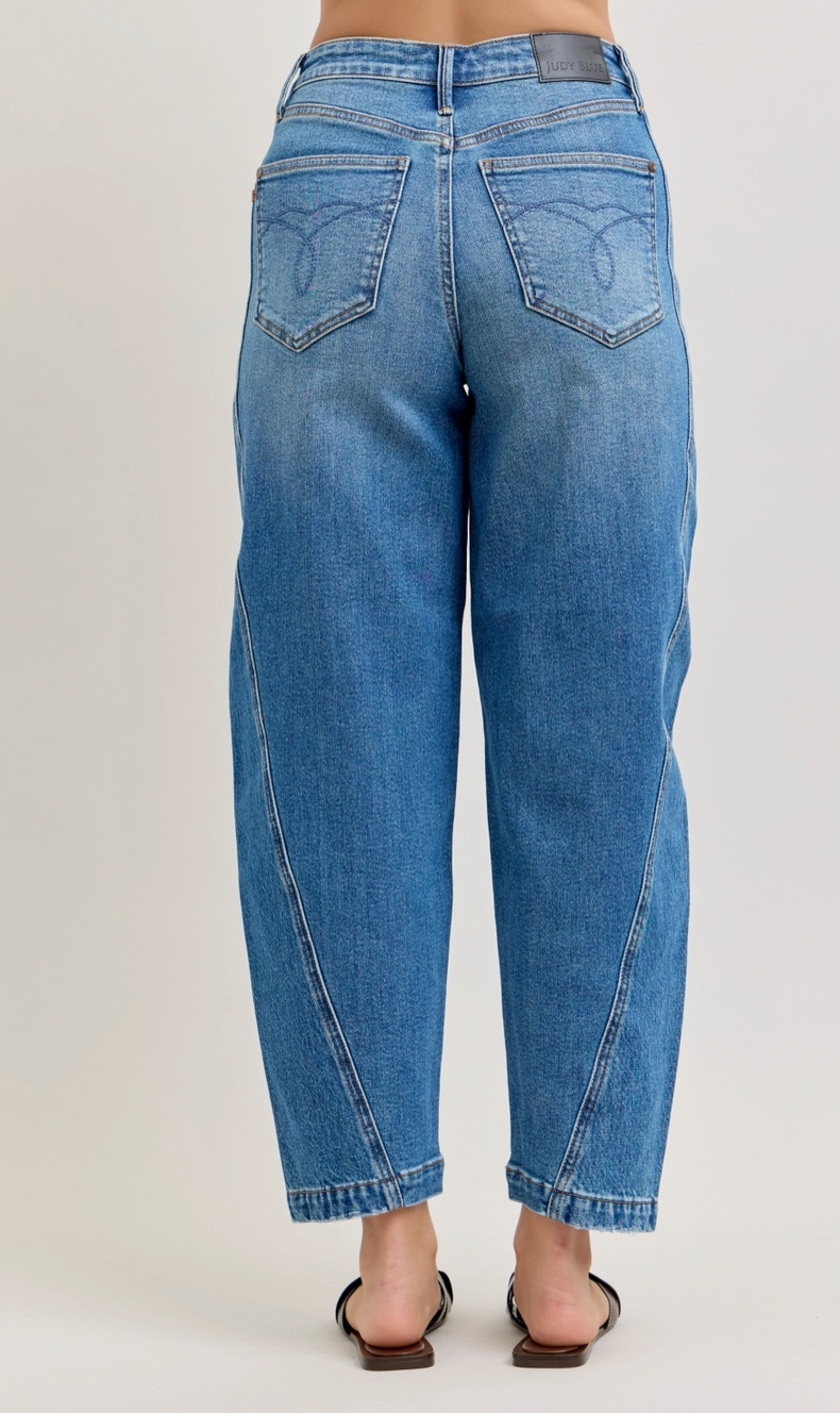 Judy Blue Barrel Jeans