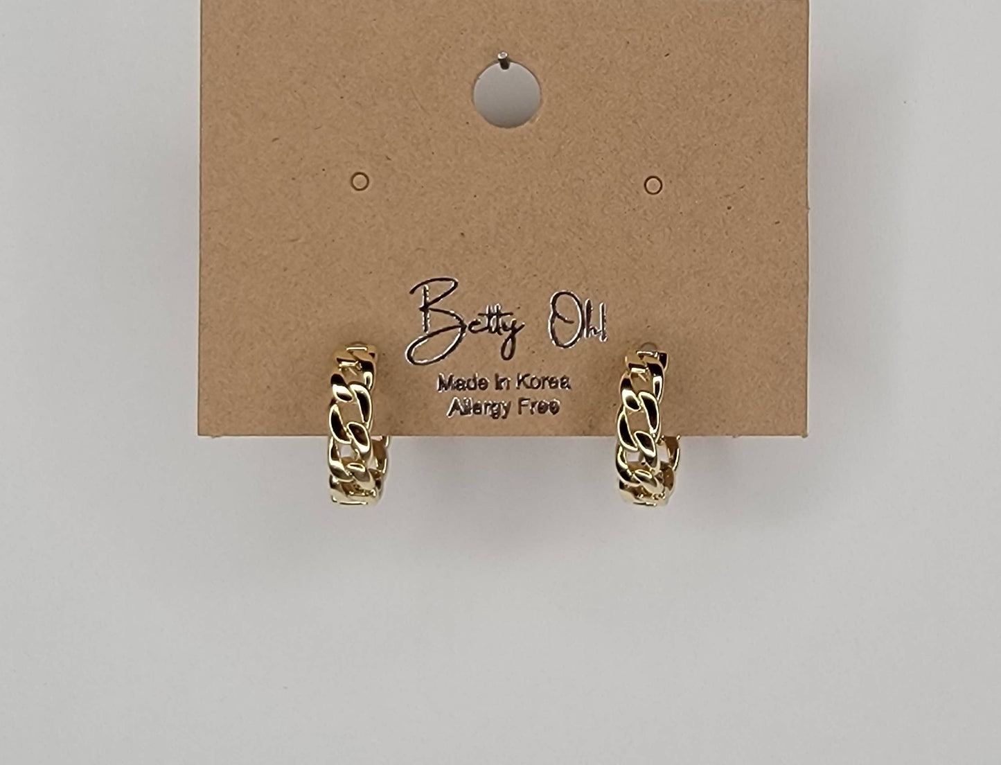 CHAIN HUGGIE HOOP