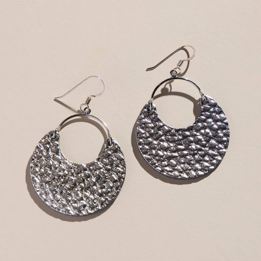 N&S Hammered Silver Ninas
