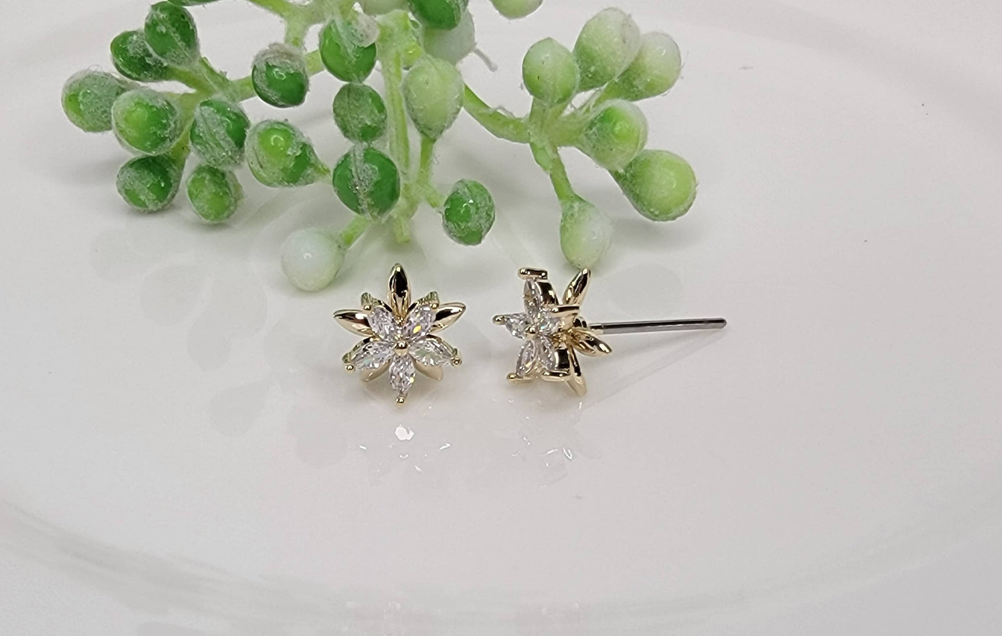 Double Star Post Earrings