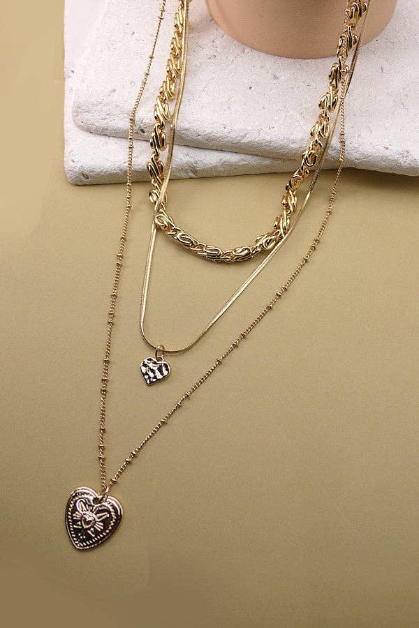 HEART CHARM  NECKLACE