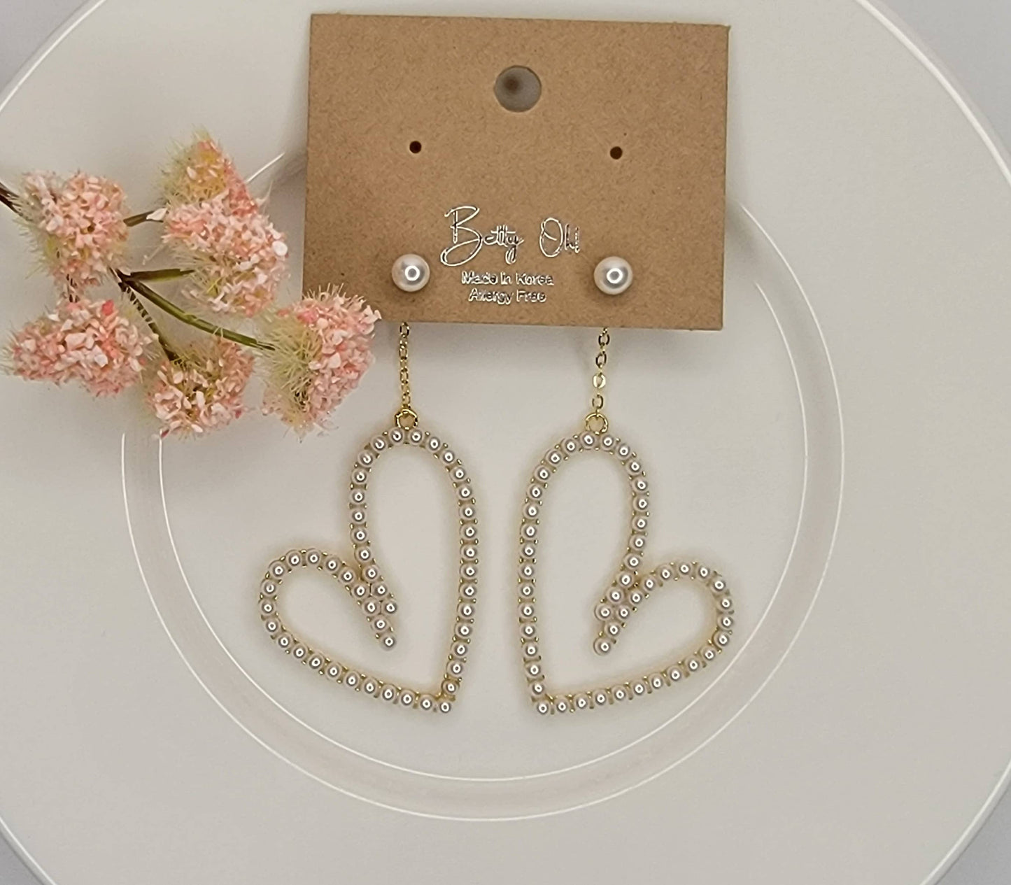 HEART  DANGLE EARRINGS