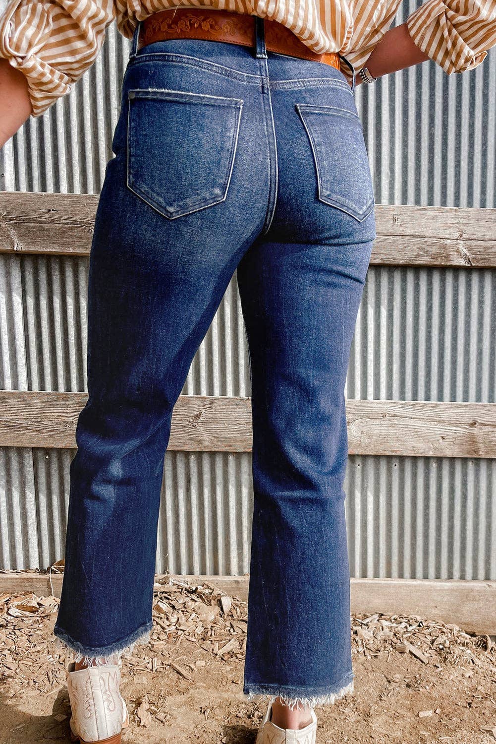 Mineral Wash Cropped Denim