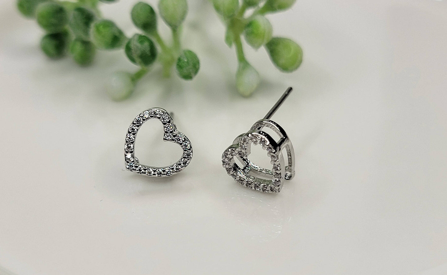 Skeleton Heart Style Post Earrings