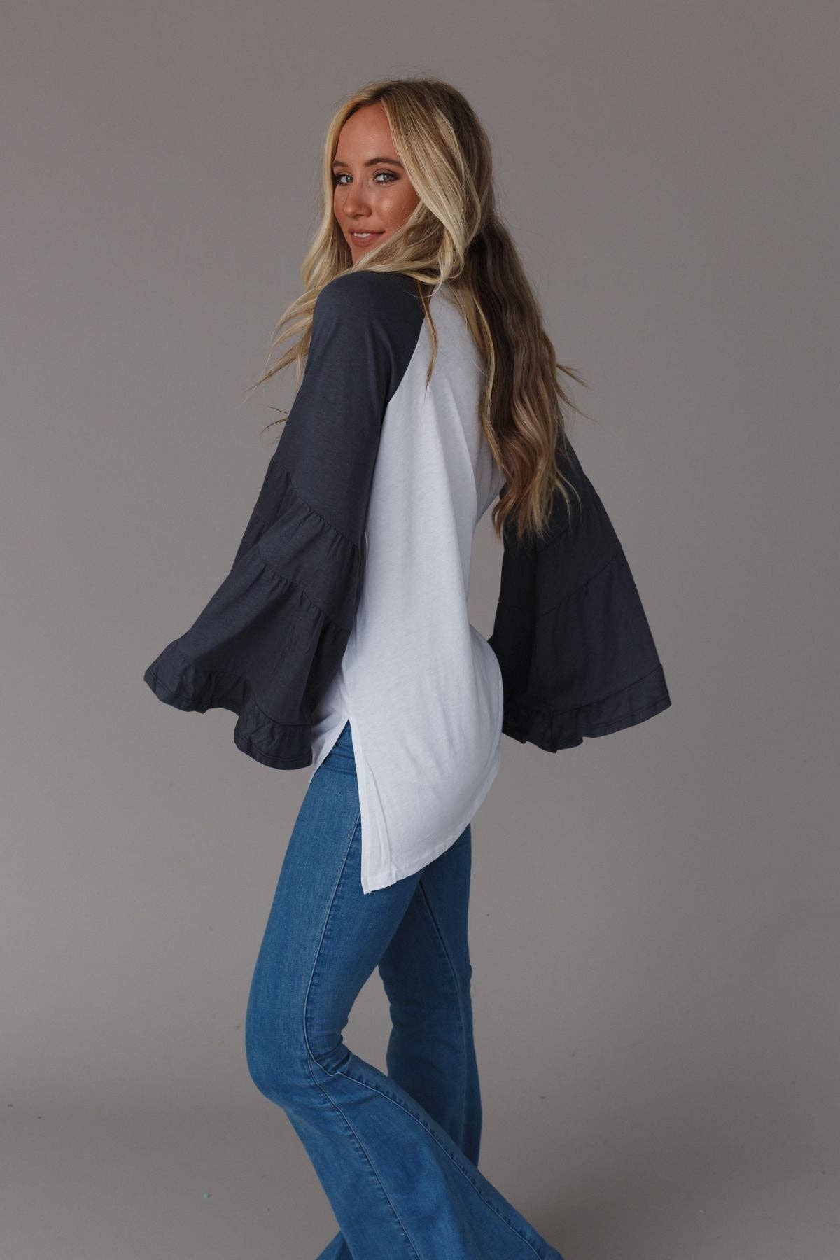 Bell Sleeve Wildcat Tee