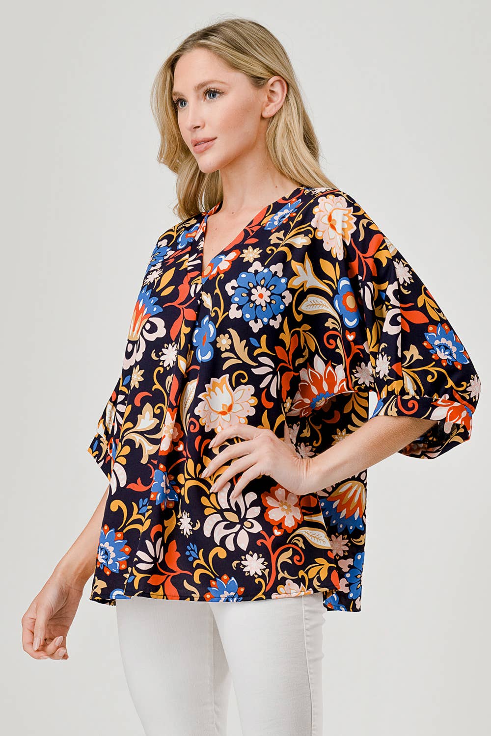 PLUS SIZE- Short 3/4 Sleeve Floral Print V-Neck Top